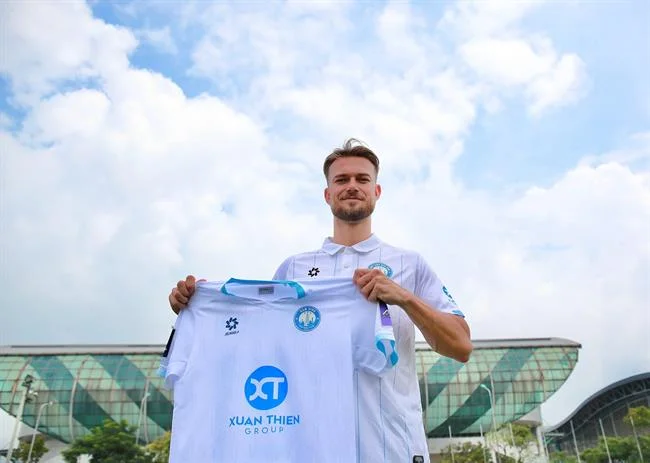 Hình ảnh hỗ trợ khách hàng và câu hỏi thường gặp tại 39go99